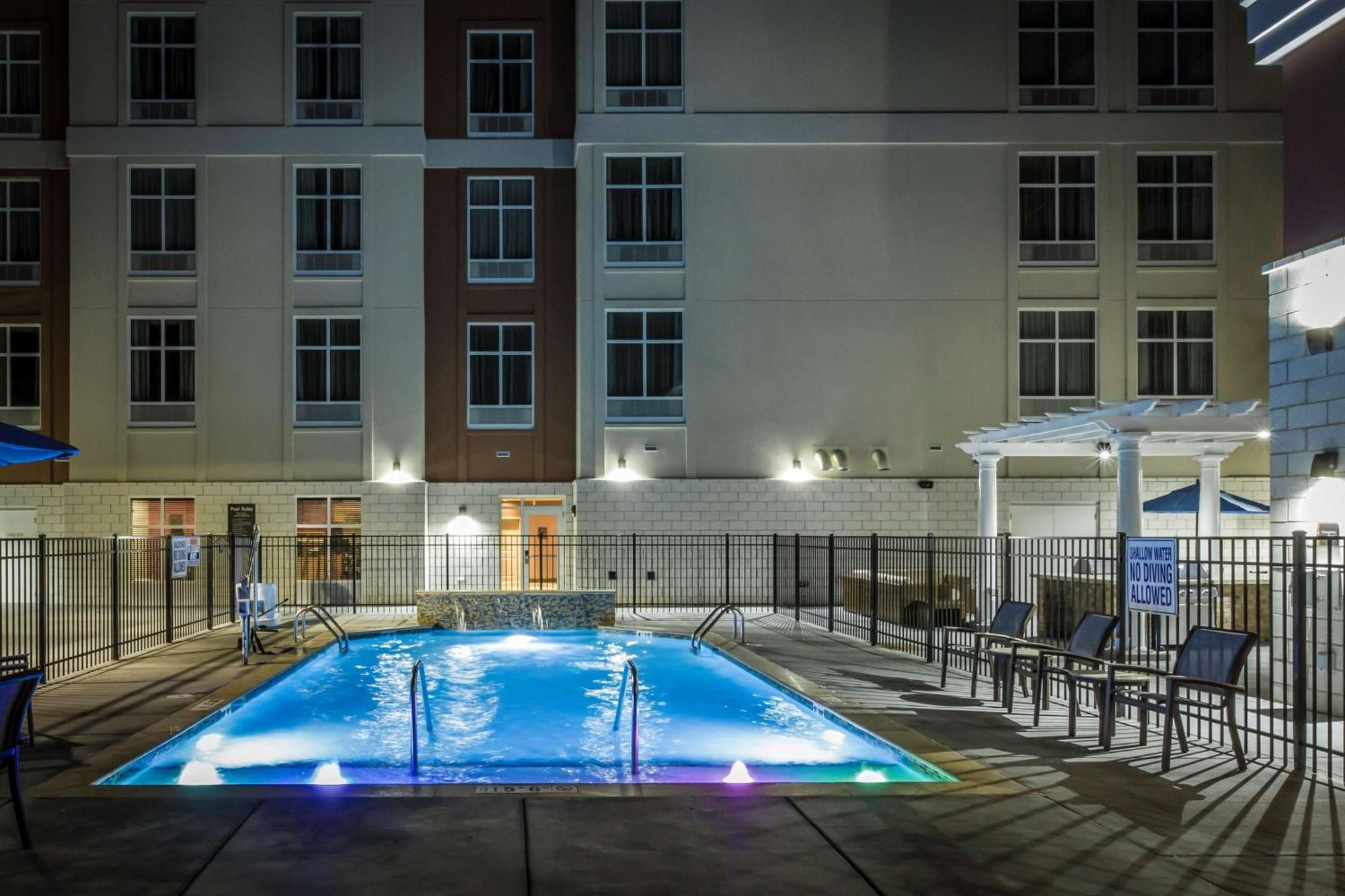 Homewood Suites By Hilton Charlotte Ballantyne, Nc Exterior foto